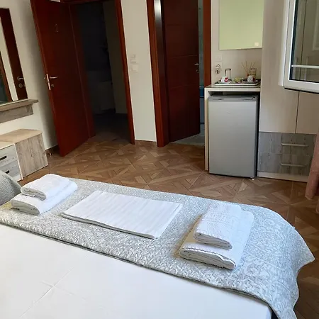Dagos Rooms Dhërmi Exterior foto