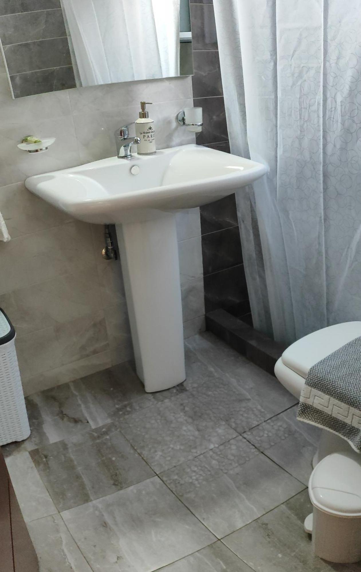 Dagos Apartment *